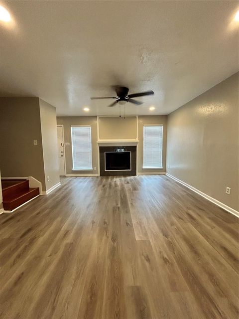 Photo of 3901 Woodchase Drive #30, Houston, TX 77042 (MLS # 82733523)