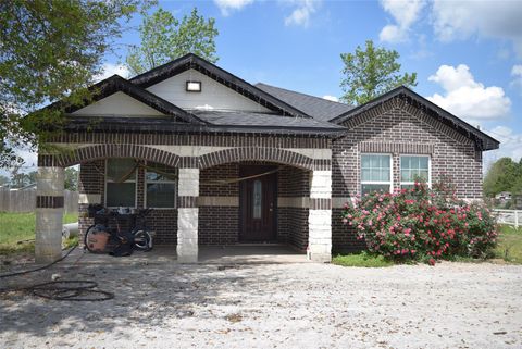 Photo of 445 Road 5102 J, Cleveland, TX 77327 (MLS # 26207980)