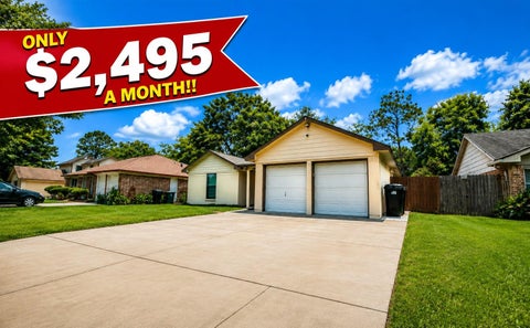 Photo of 13914 Bonnington Drive, Houston, TX 77034 (MLS # 94020365)