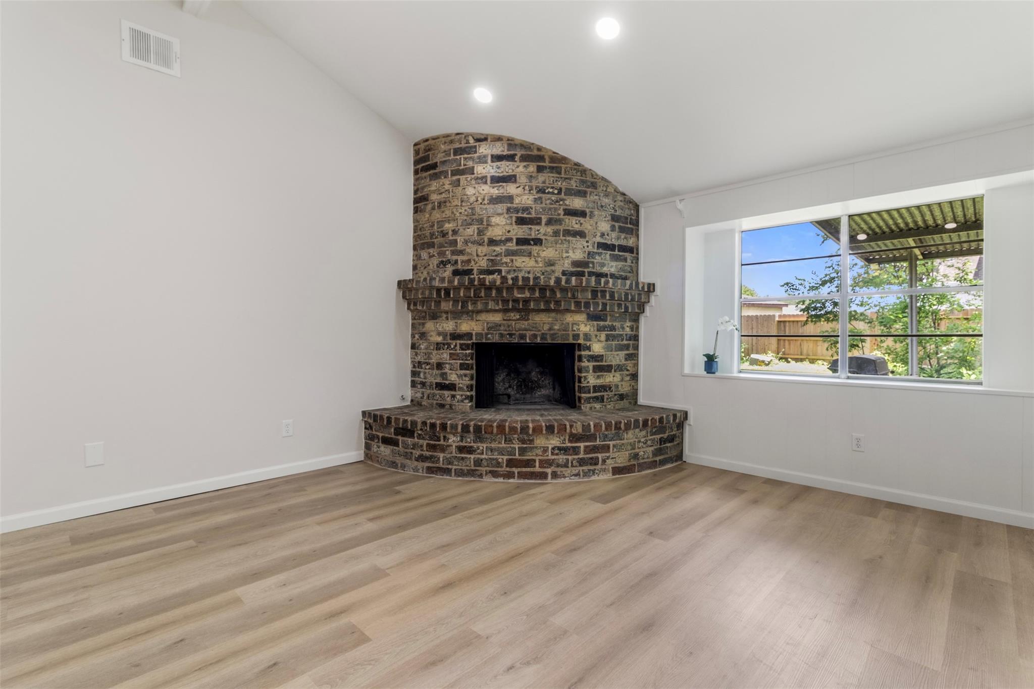 9211 Meaux Drive