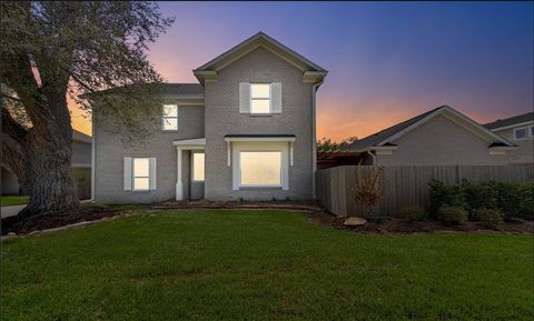 1227 Saxony Lane Nassau Bay TX 77058