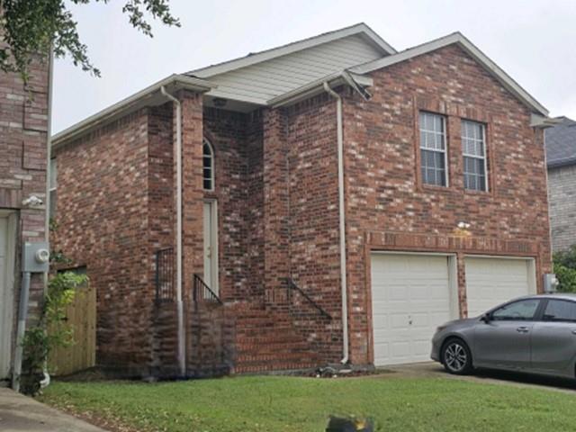 1416 Drake Lane