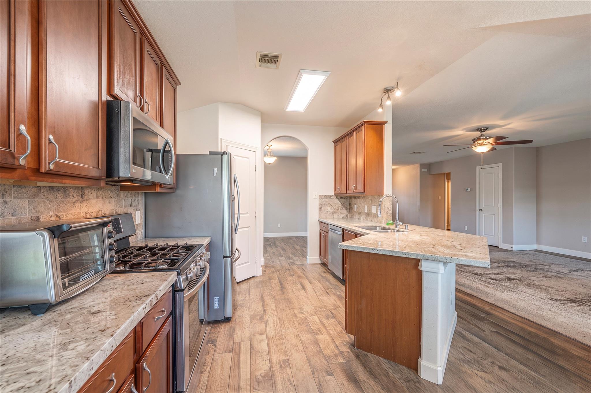 416 Magnolia Way