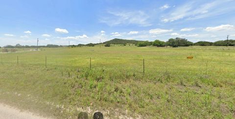 Photo of 16 County Road 3270, Kempner, TX 76539 (MLS # 80336191)