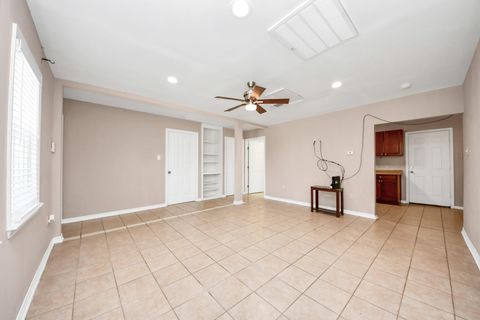 Tiny photo for 5202 Pensdale Street, Houston, TX 77033 (MLS # 45701908)