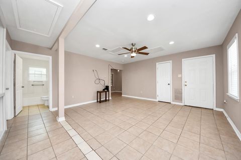 Tiny photo for 5202 Pensdale Street, Houston, TX 77033 (MLS # 45701908)