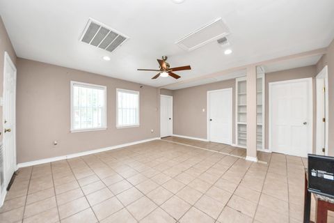 Tiny photo for 5202 Pensdale Street, Houston, TX 77033 (MLS # 45701908)