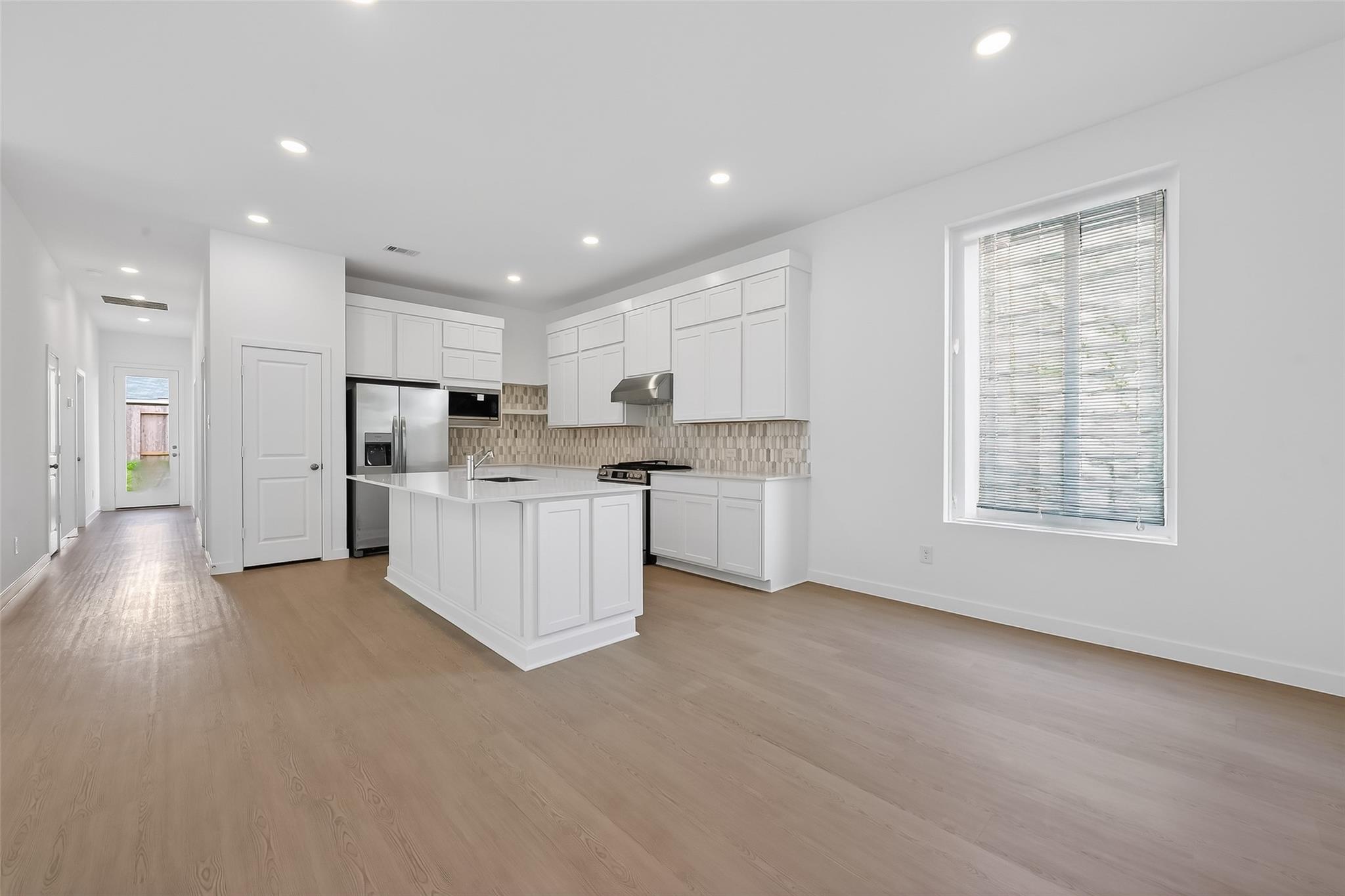 21619 Colonial Meadow Creek Trail