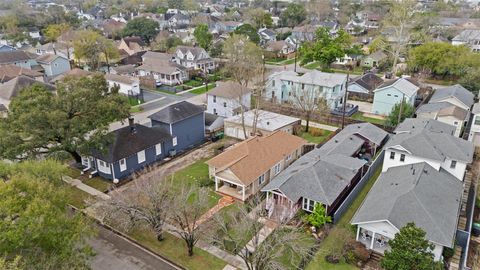 Homes For Sale - 1505 Tulane Street<br/> Houston, TX 77008