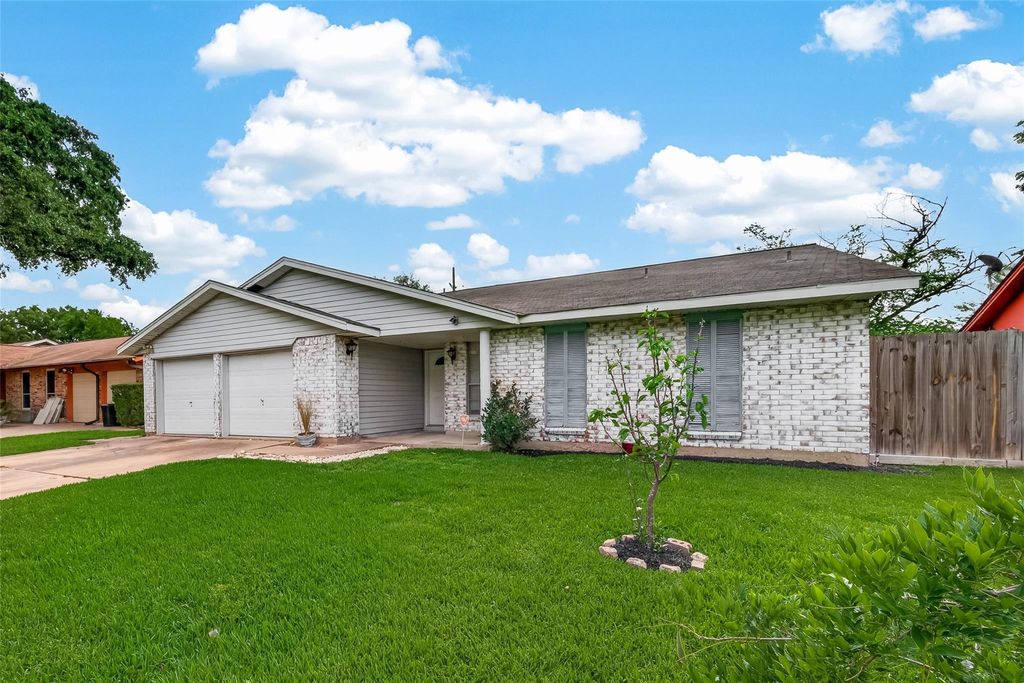 Photo of 1910 Blindlake Drive, Houston, TX 77084 (MLS # 92987810)