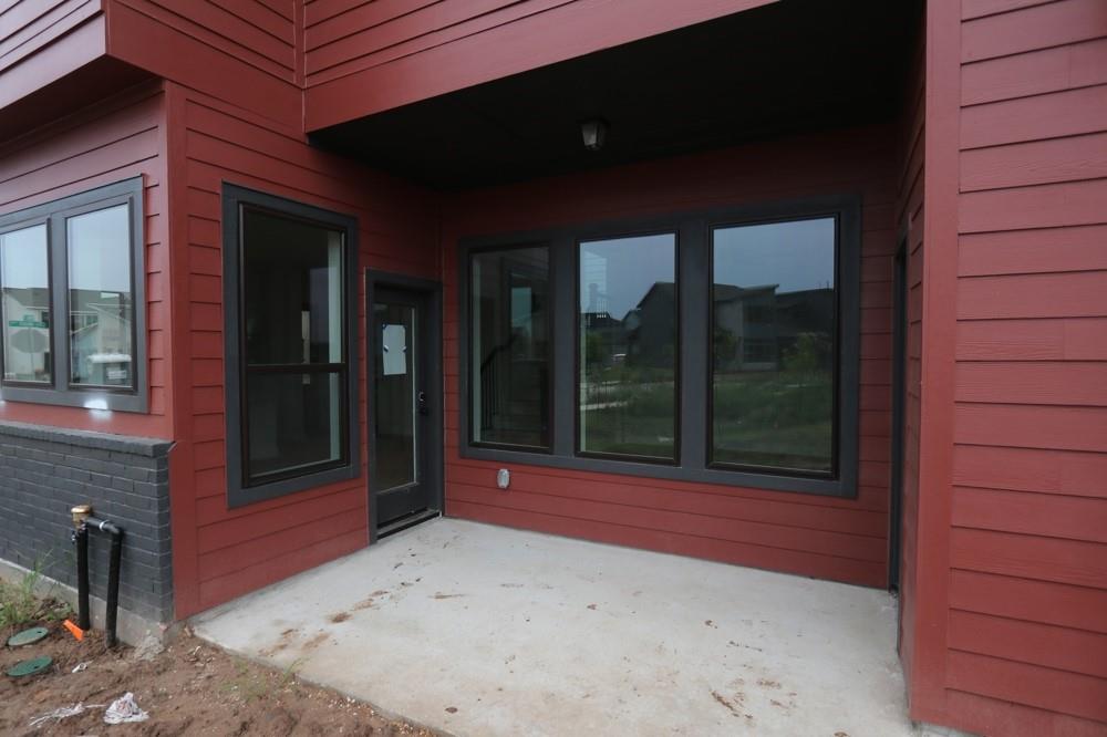 3342 City Heart Avenue