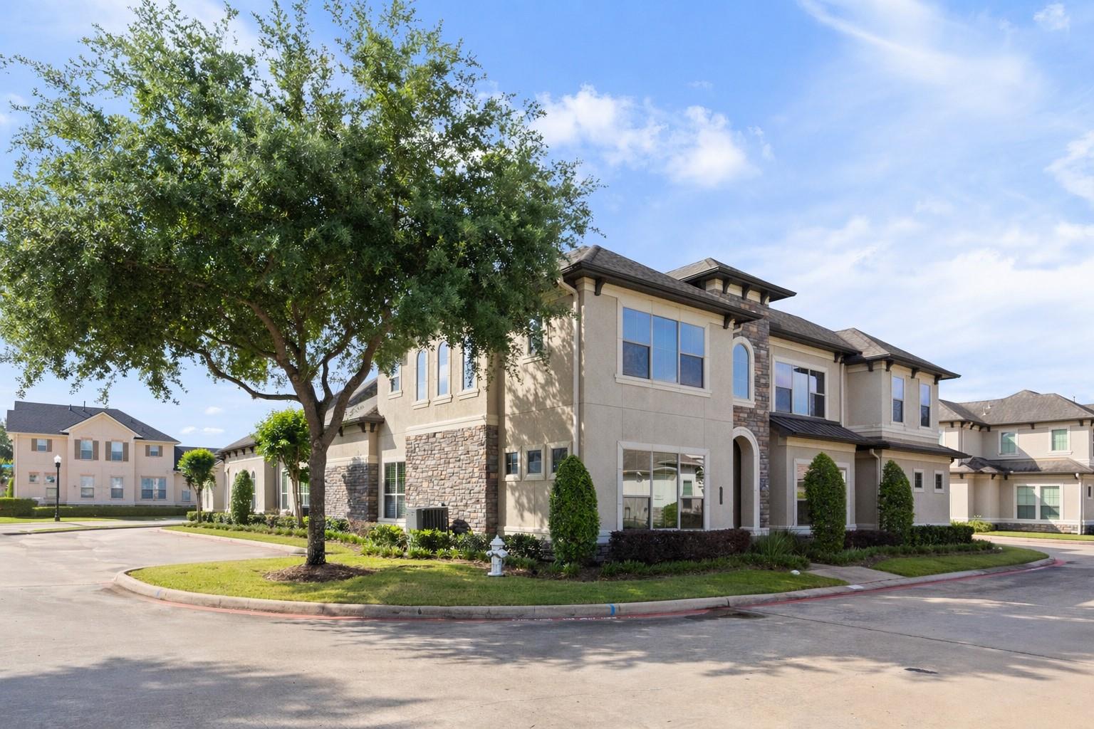 4315 Serenade Terrace Drive