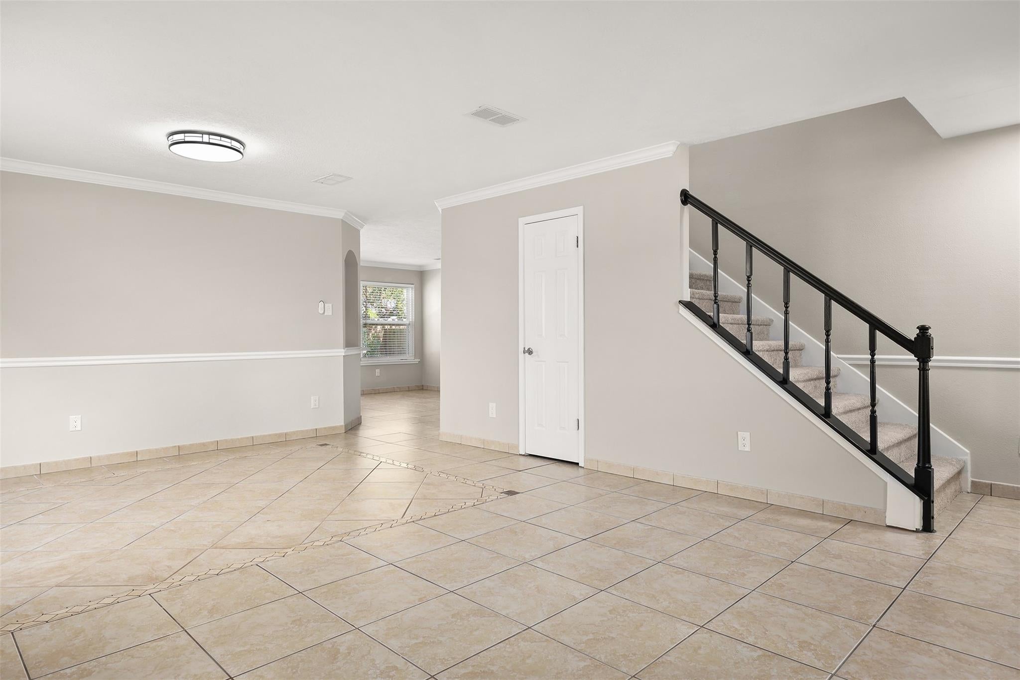 602 Oak Briar Drive