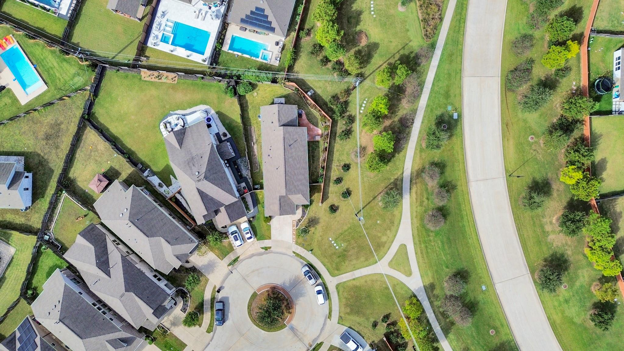 6123 Dovetail Cliff Court