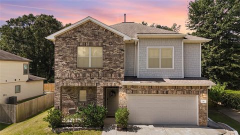 94 Hanover Lane Panorama Village TX 77304