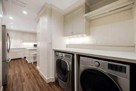 Tiny photo for 5555 Del Monte Drive #205, Houston, TX 77056 (MLS # 73331018)