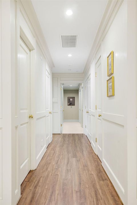 Tiny photo for 5555 Del Monte Drive #205, Houston, TX 77056 (MLS # 73331018)