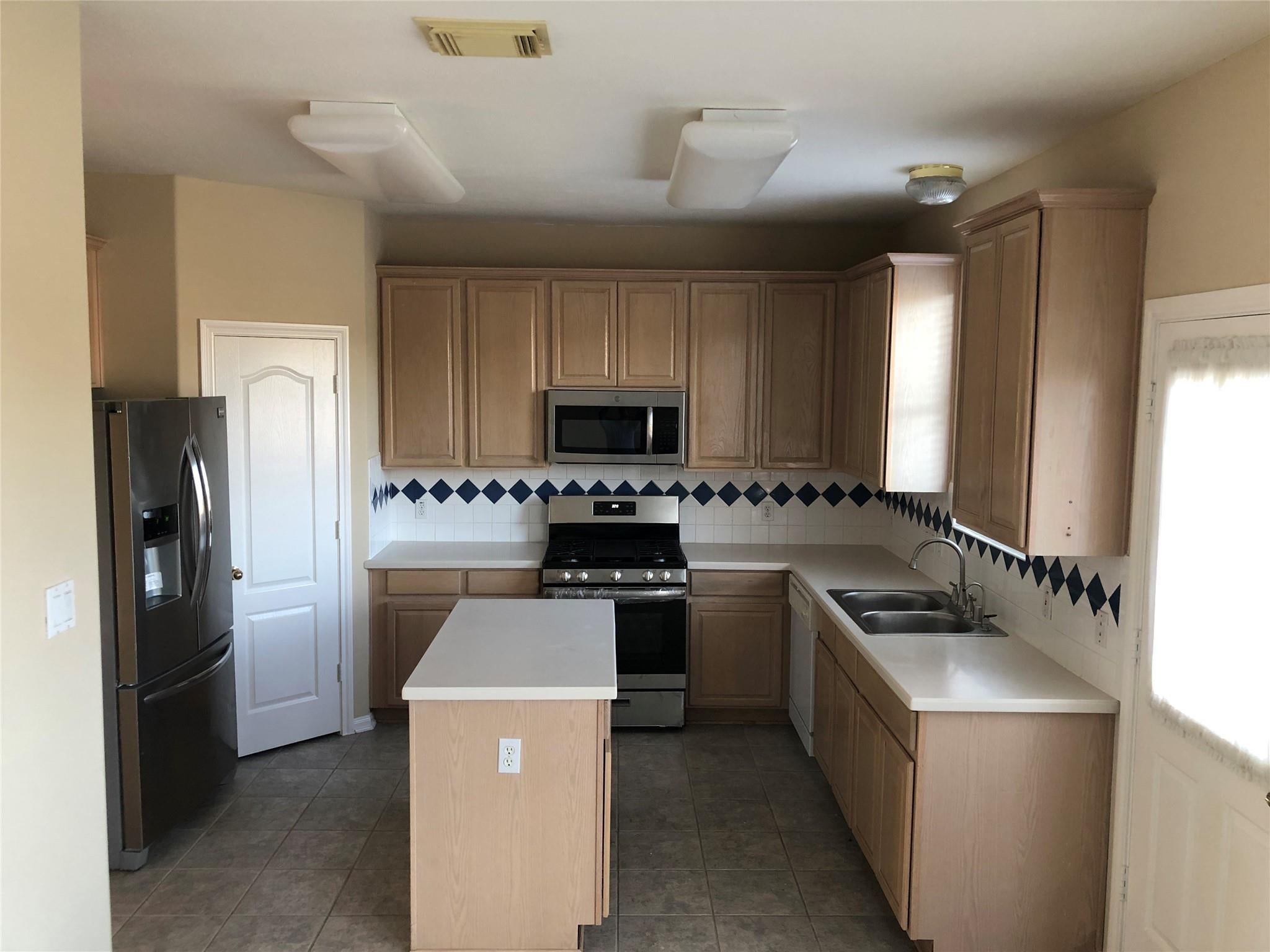 1602 Candleston Lane