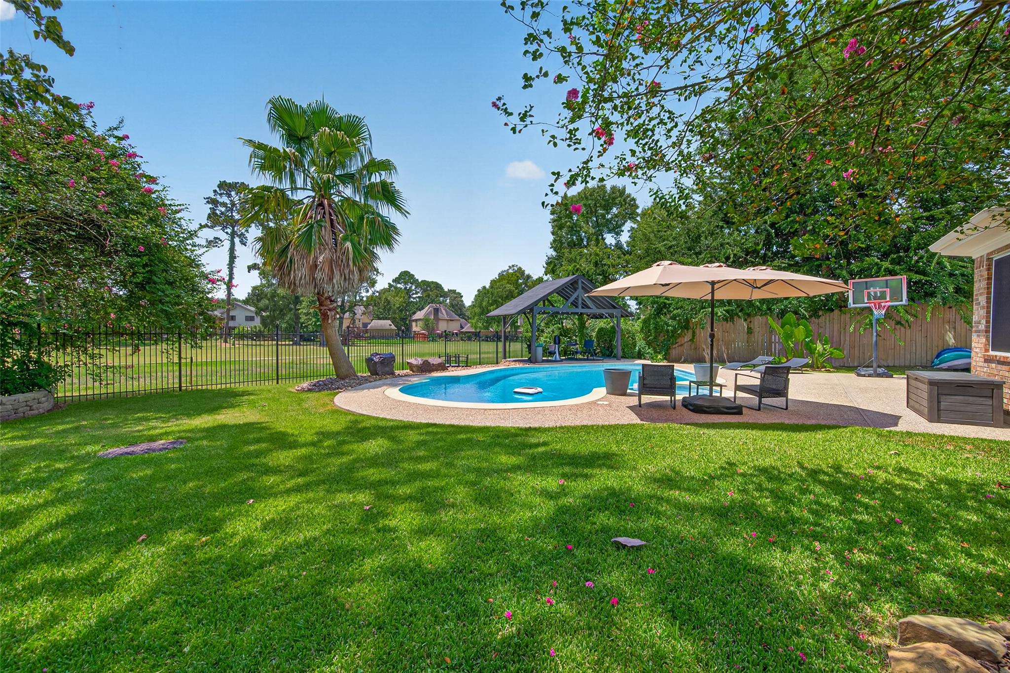 8422 Atascocita Lake Way