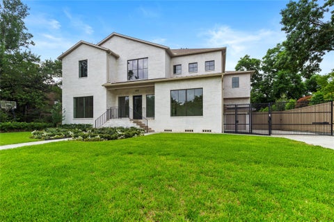 Photo of 2341 Maroneal St St, Houston, TX 77030 (MLS # 19575424)