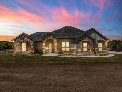 Photo of 117 Cedar Bluff Loop, Gatesville, TX 76528 (MLS # 64758478)