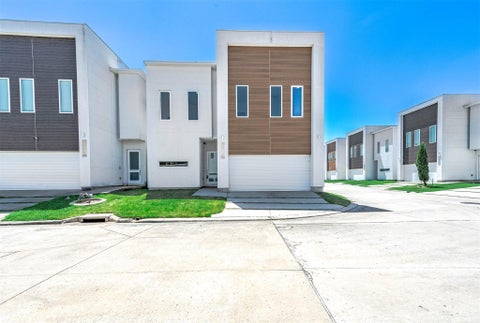 Photo of 5519 Paraiso Place, Houston, TX 77091 (MLS # 77606691)