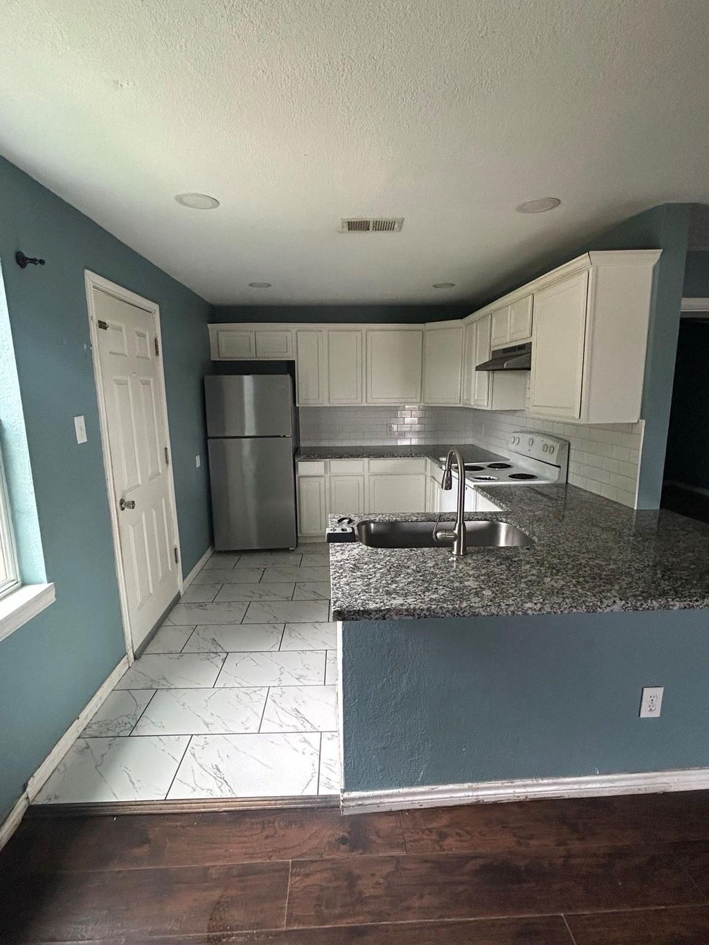 Photo of 312 10th St N ST, Texas City, TX 77590 (MLS # 50875798)
