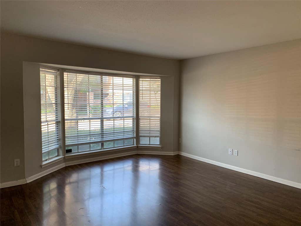Photo of 6479 Olympia Drive, Houston, TX 77057 (MLS # 38828523)