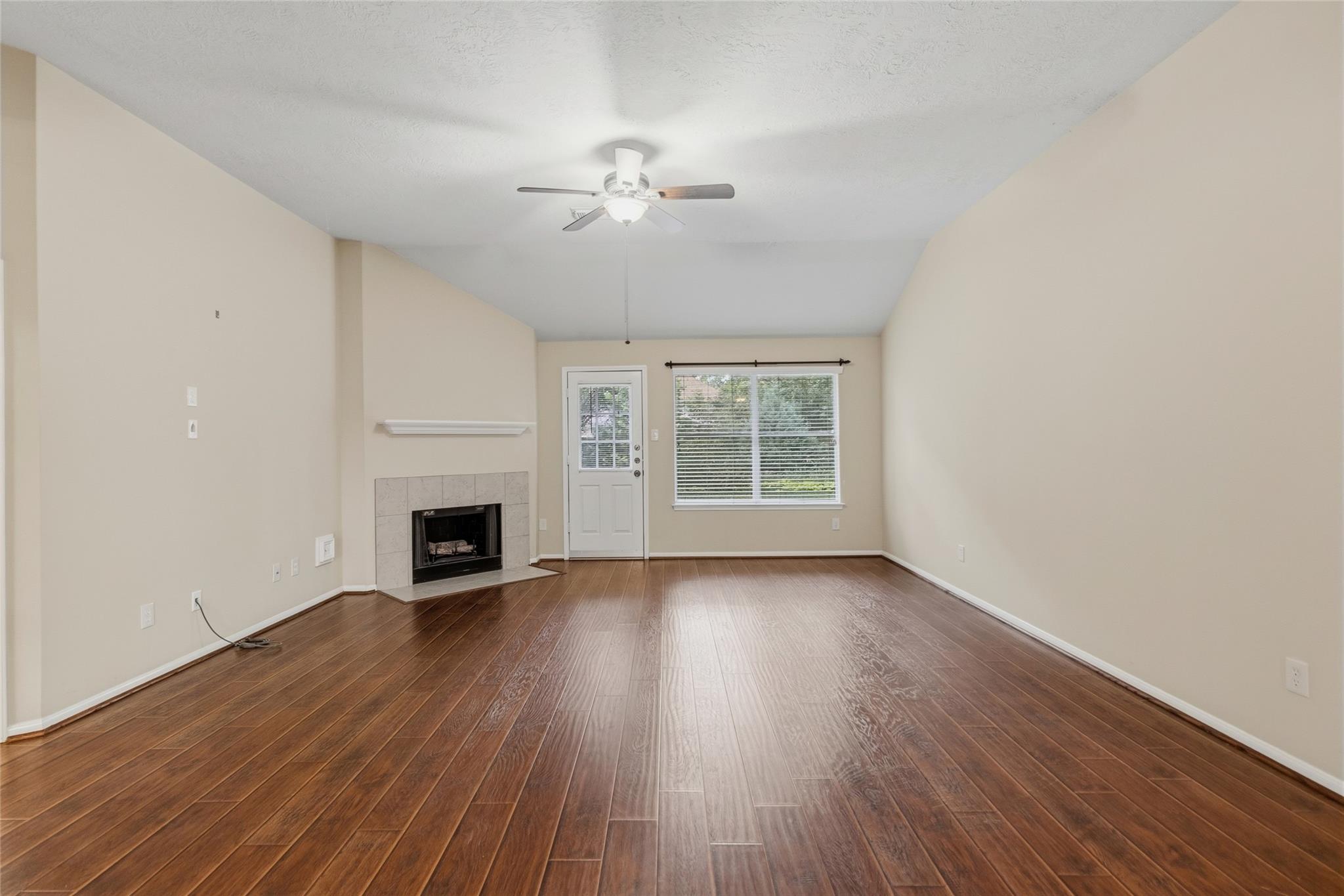 6714 Woodland Oaks