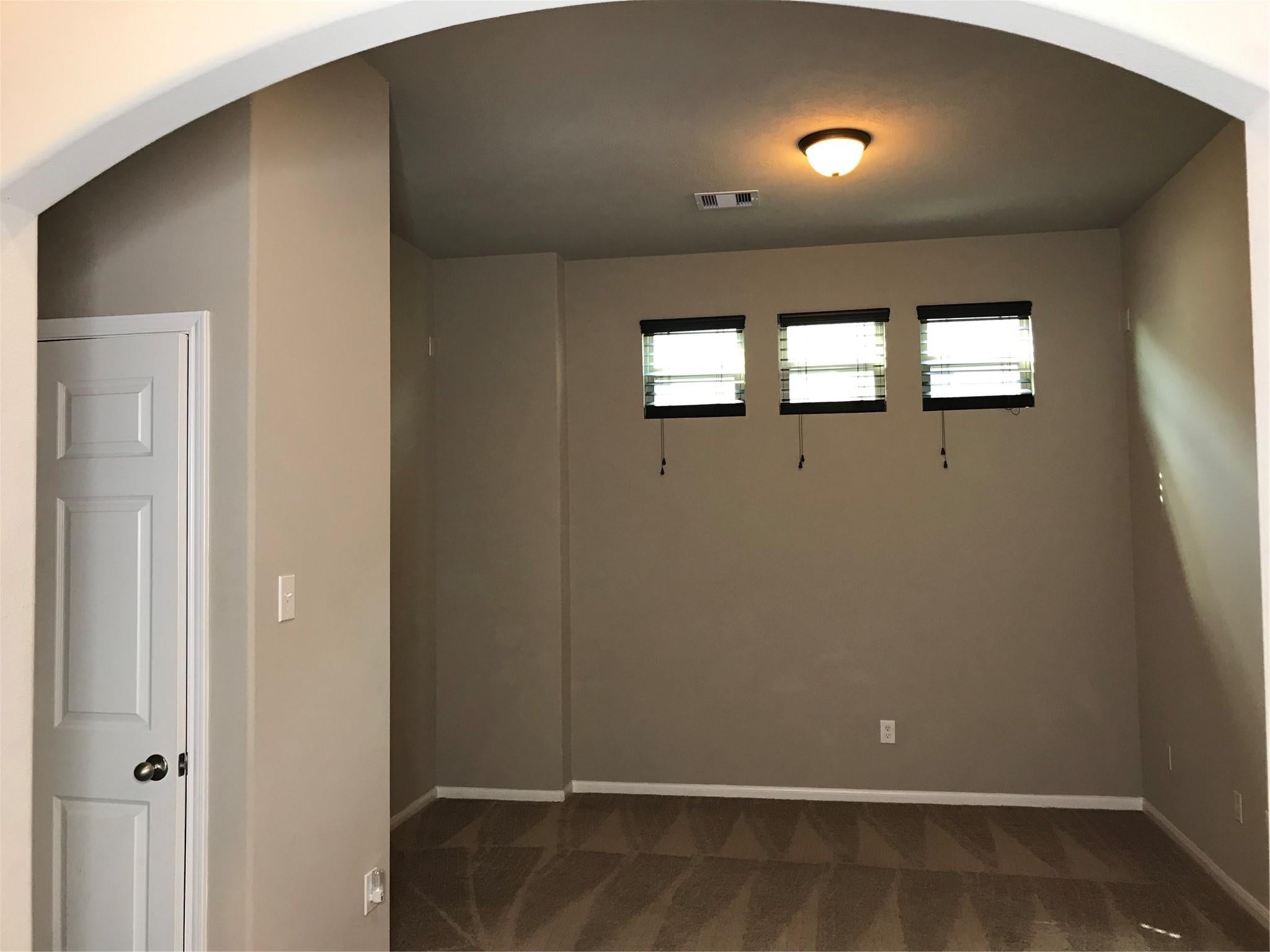 21734 Cascade Hollow Lane