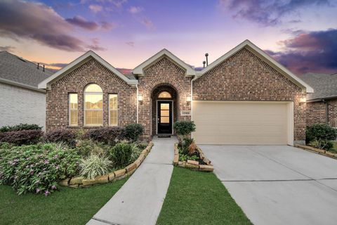 Photo of 11918 Red Admiral Road, Humble, TX 77346 (MLS # 96224843)