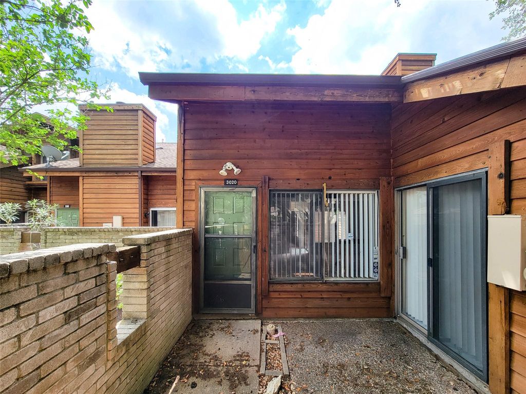 Photo of 3020 Windchase Blvd, Houston, TX 77082 (MLS # 13365722)