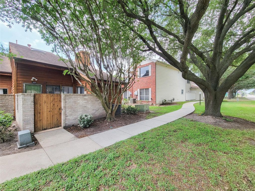 Photo of 3020 Windchase Blvd, Houston, TX 77082 (MLS # 13365722)