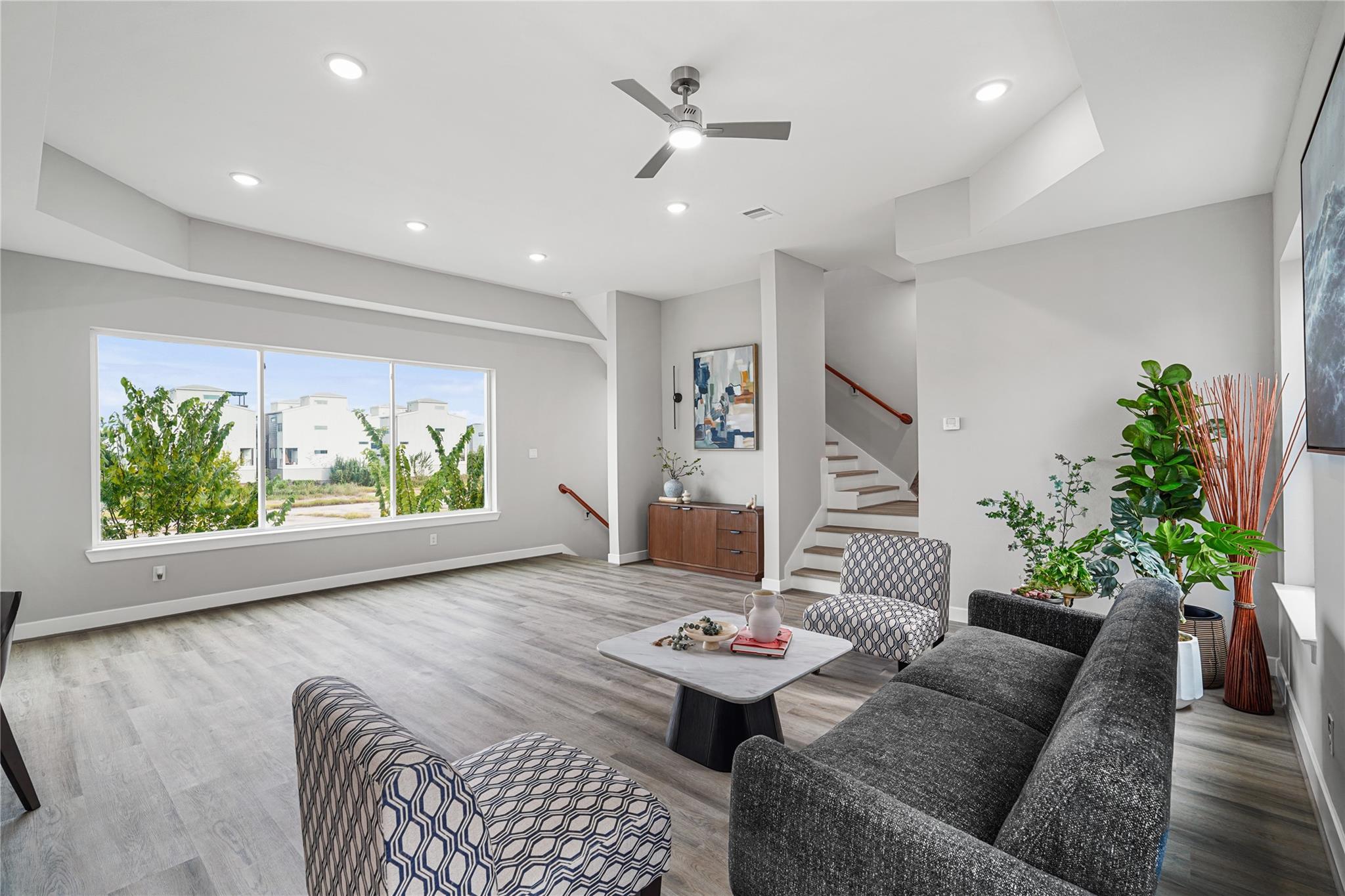 1224 W 18th Street