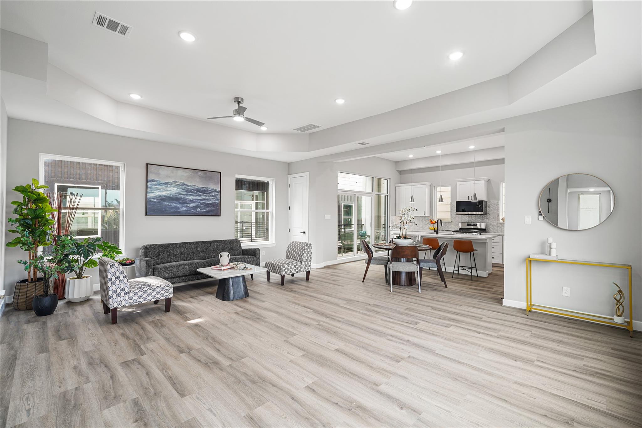 1224 W 18th Street