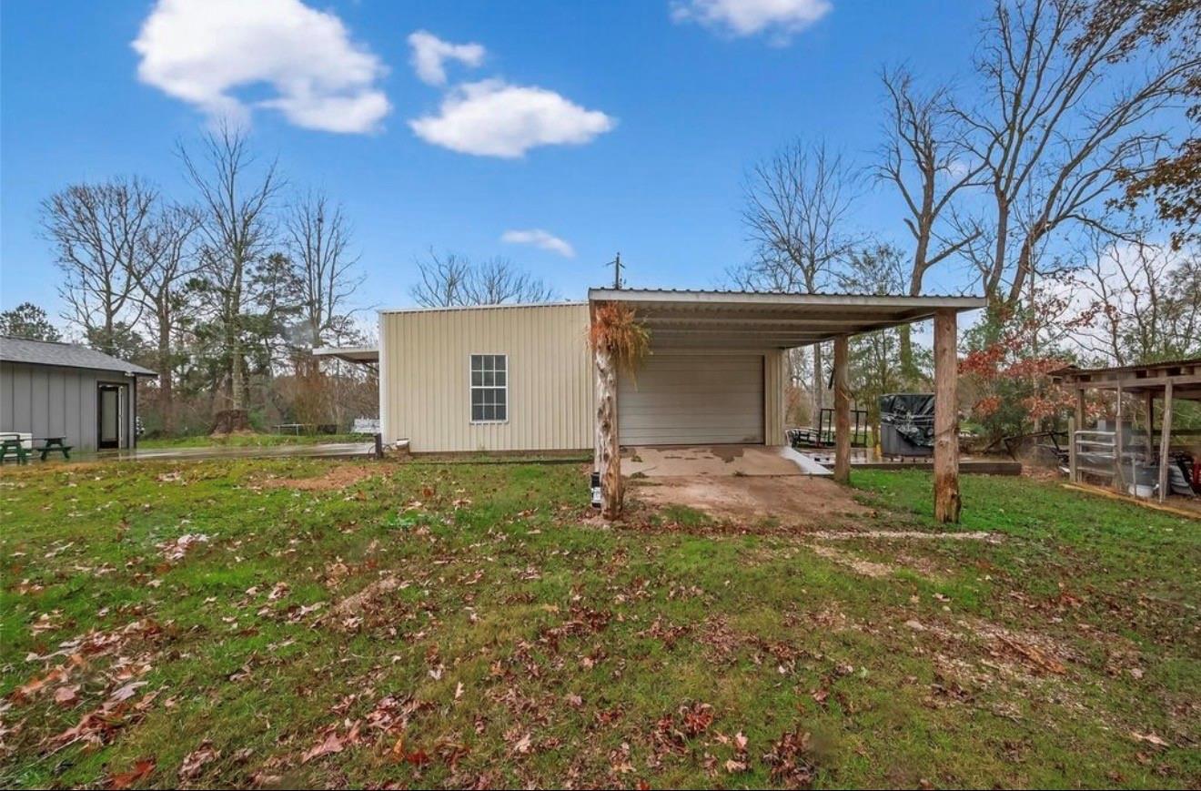 588 County Road 2307