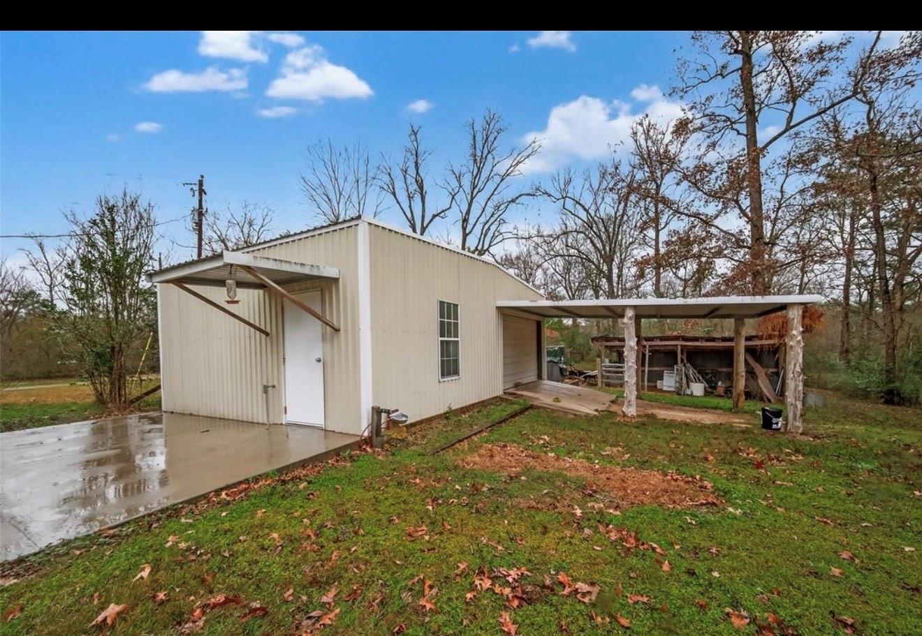 588 County Road 2307
