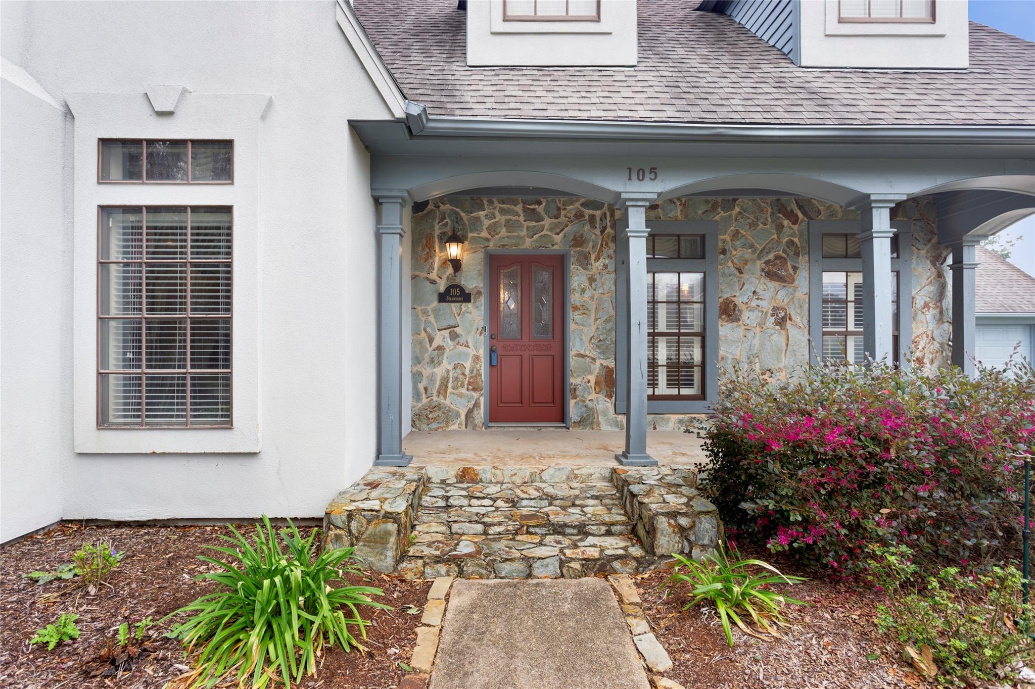 105 Strawberry Drive