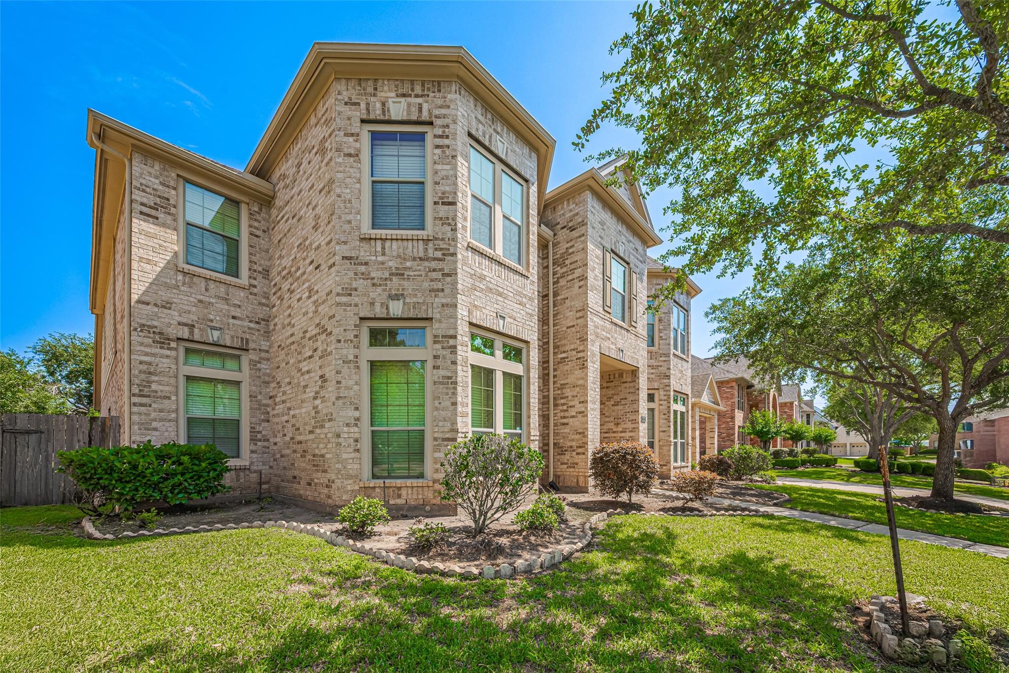 7611 Herndon Place