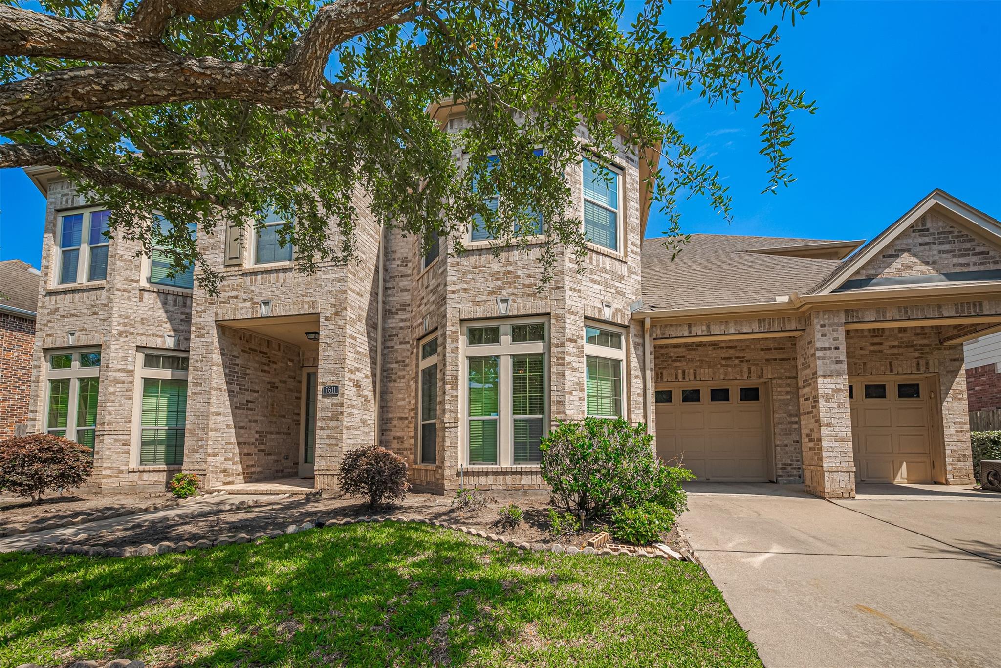 7611 Herndon Place