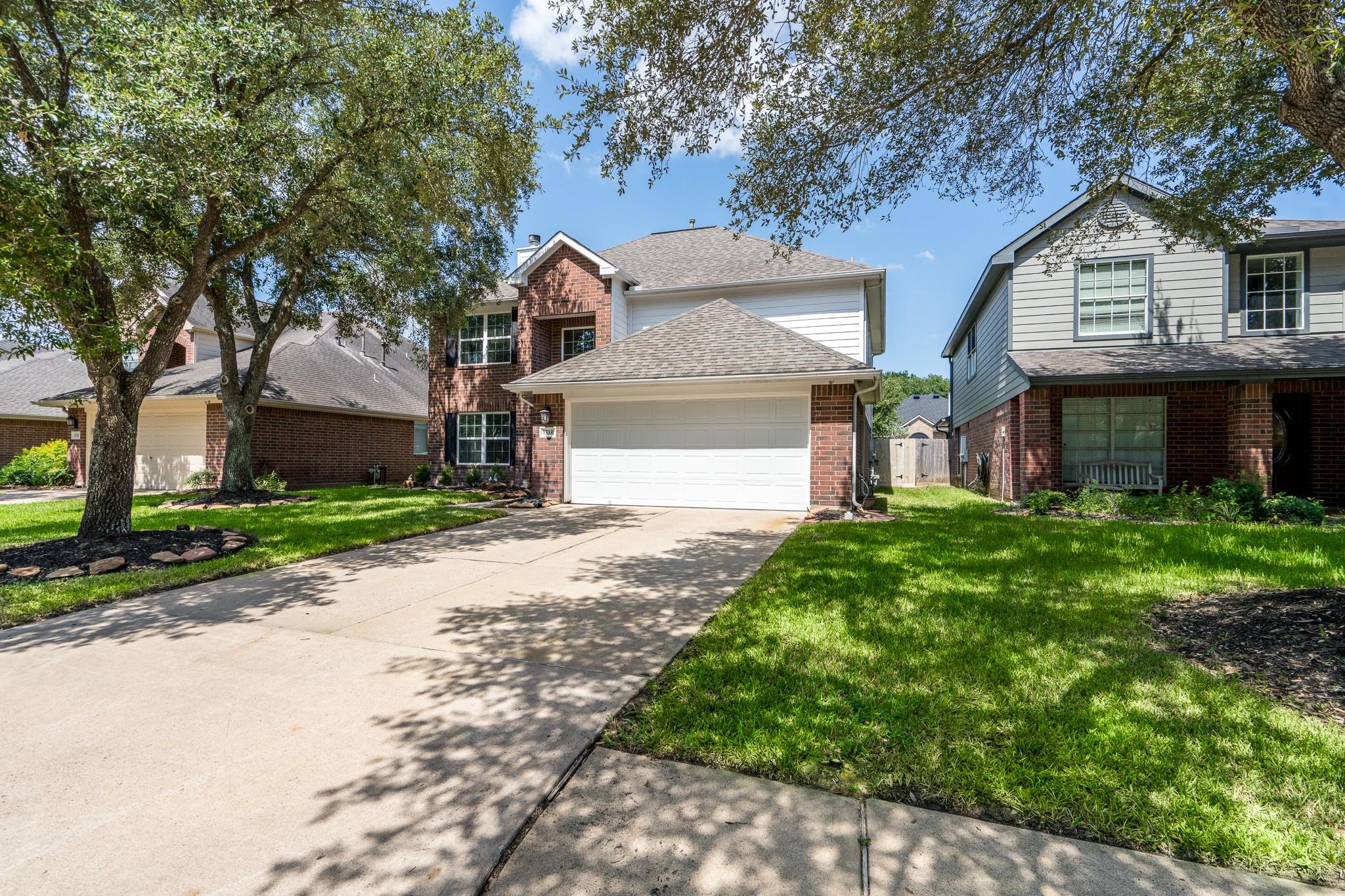 15331 Redbud Berry Way