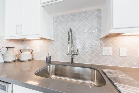 Tiny photo for 2149 Hoskins Drive, Houston, TX 77080 (MLS # 43520609)