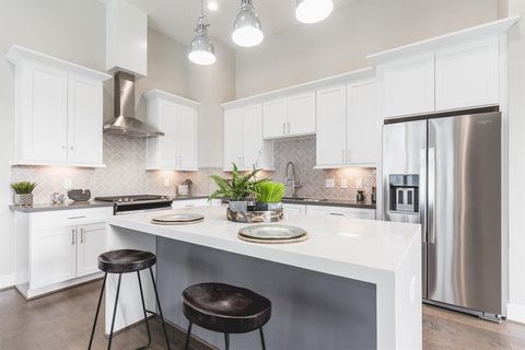 Tiny photo for 2149 Hoskins Drive, Houston, TX 77080 (MLS # 43520609)