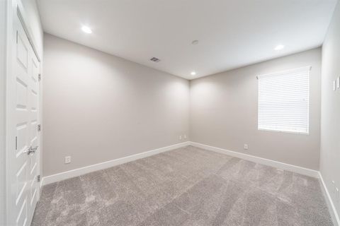 Tiny photo for 2149 Hoskins Drive, Houston, TX 77080 (MLS # 43520609)