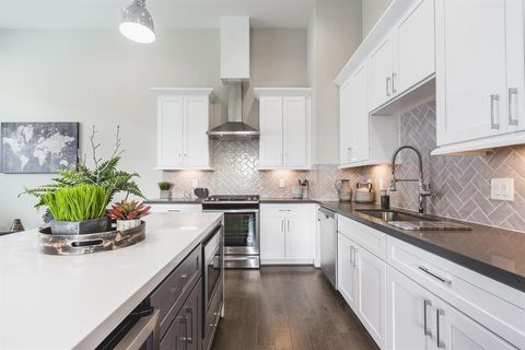 Tiny photo for 2149 Hoskins Drive, Houston, TX 77080 (MLS # 43520609)