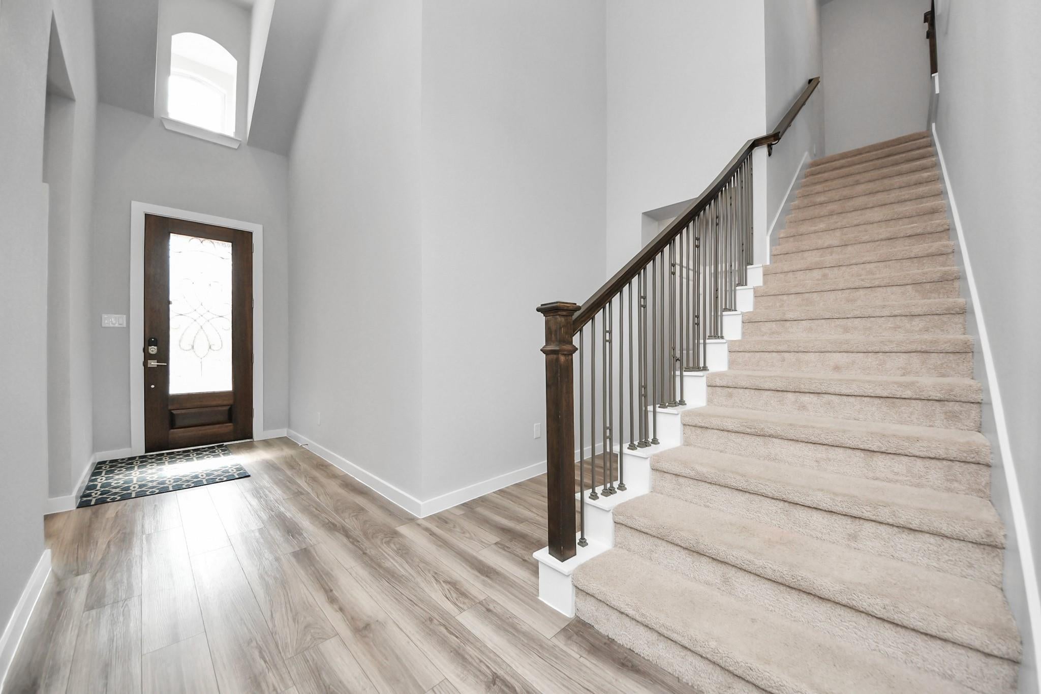 6911 Montclair Colony Trail