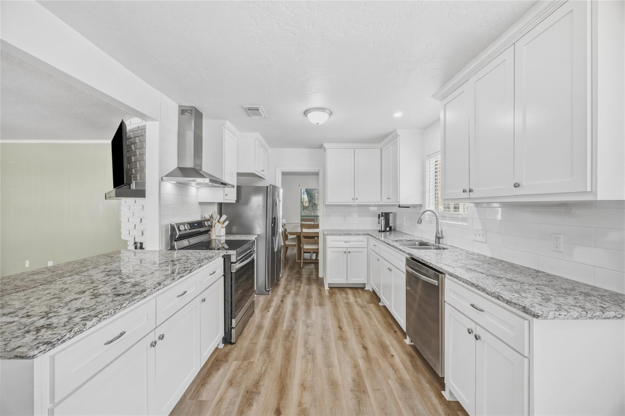 1103 Baymeadow Drive