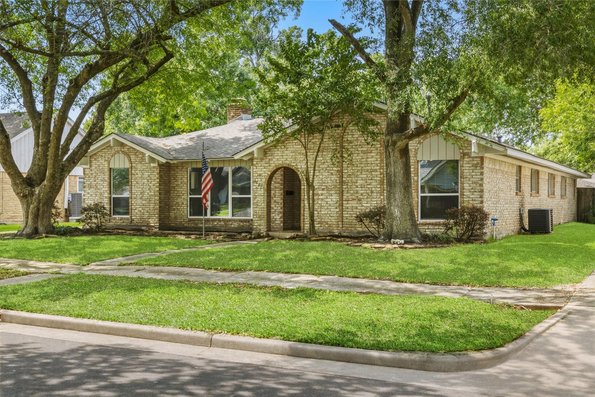 1103 Baymeadow Drive