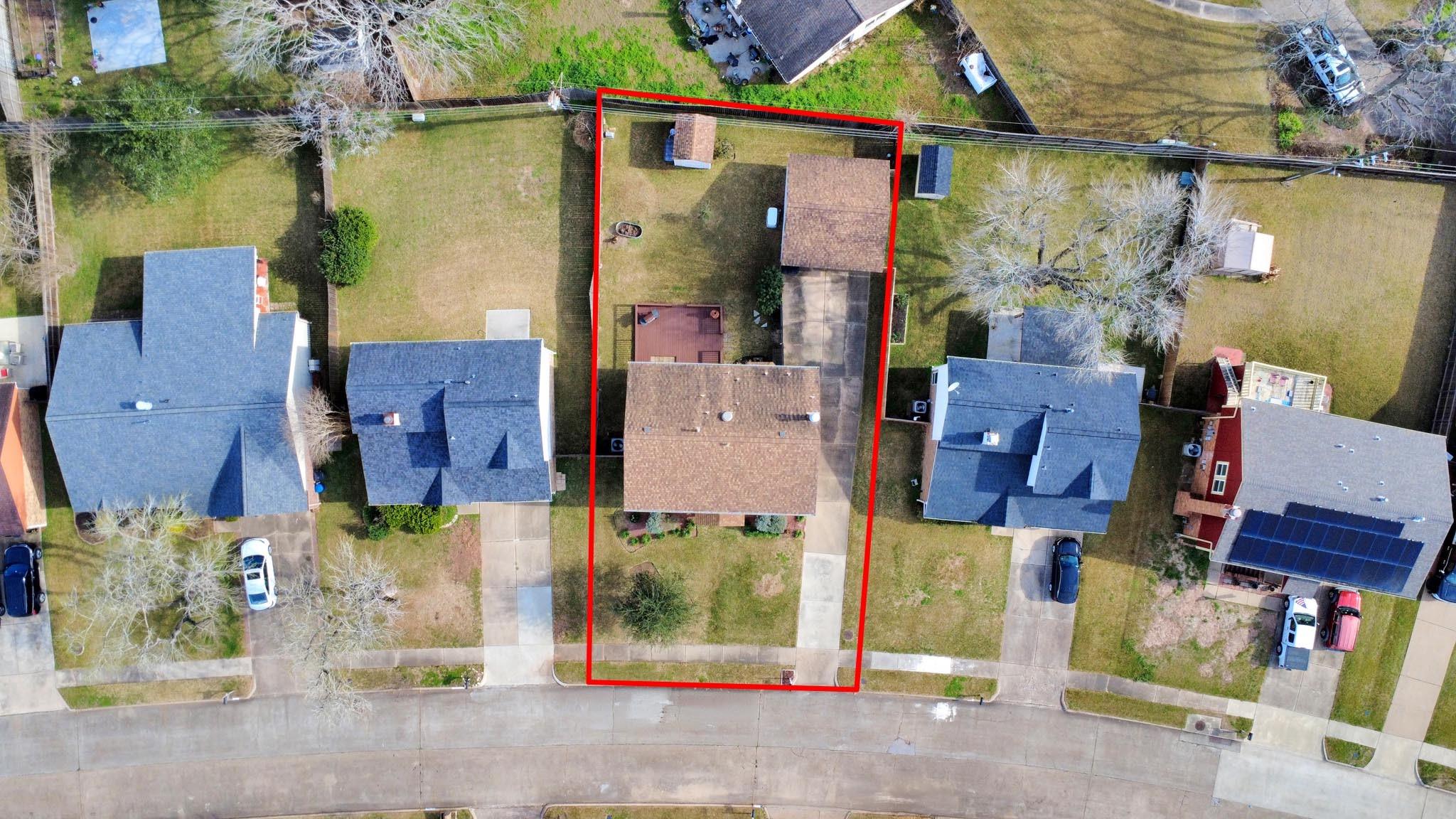 2503 Country Place Drive