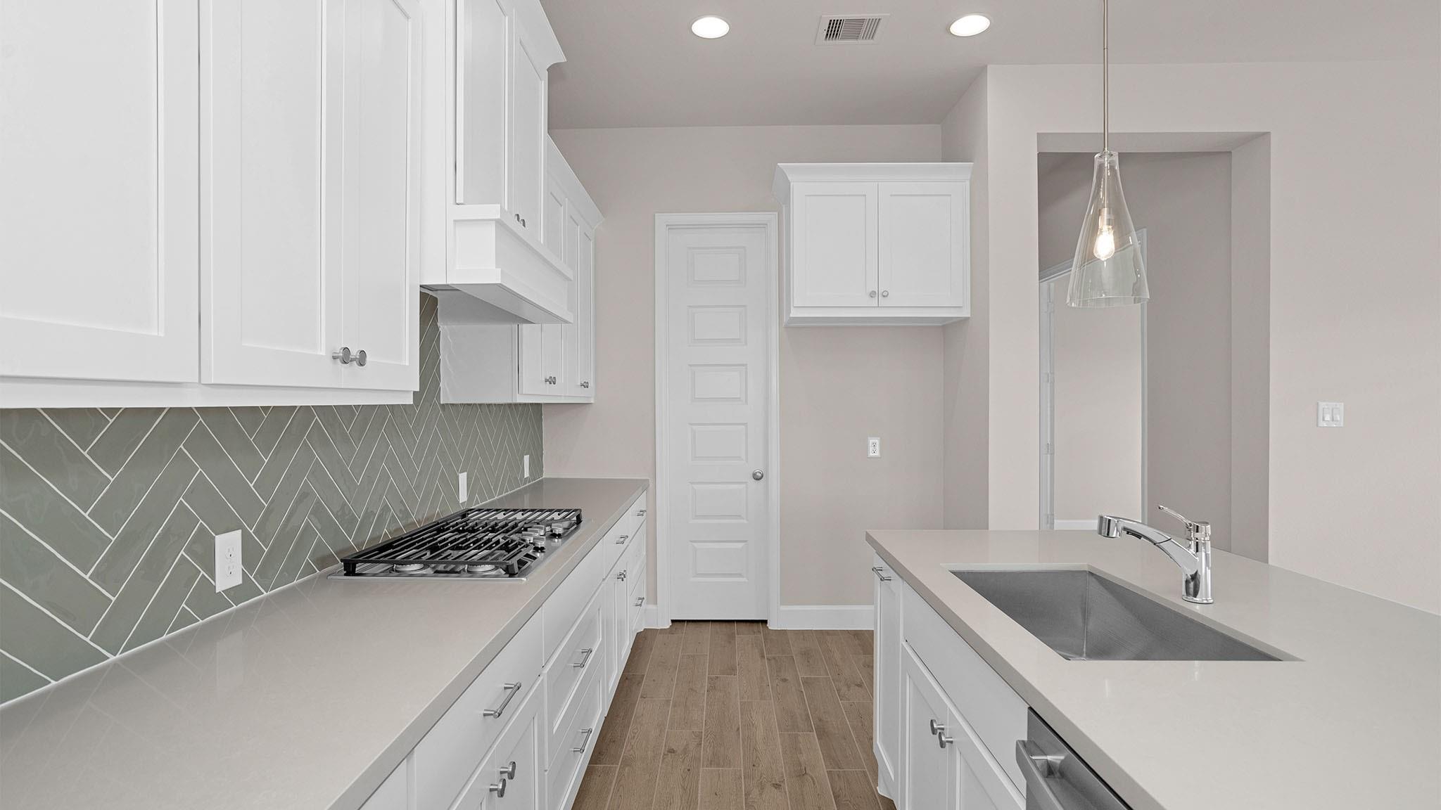 7407 Hemlock Crest Drive